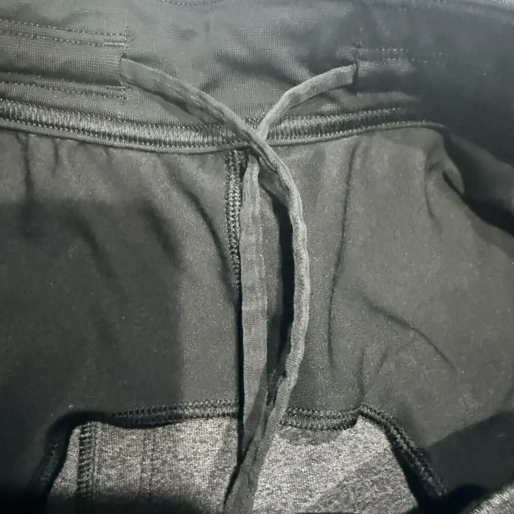 Lululemon Men's Discipline Pant - Gray L